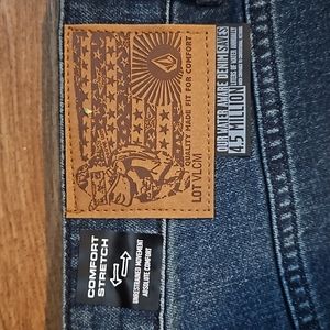 NWT Men's Blue Volcom "Vorta Slim Straight Stretch" Jeans. Various sizes